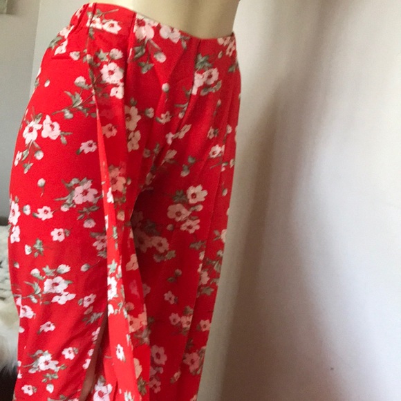 Floral Red two piece Set - Picture 5 of 8